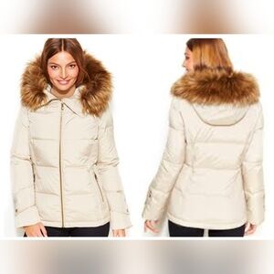 Calvin Klein Cream Puffer Jacket M